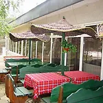 Zora Ξενοδοχείο